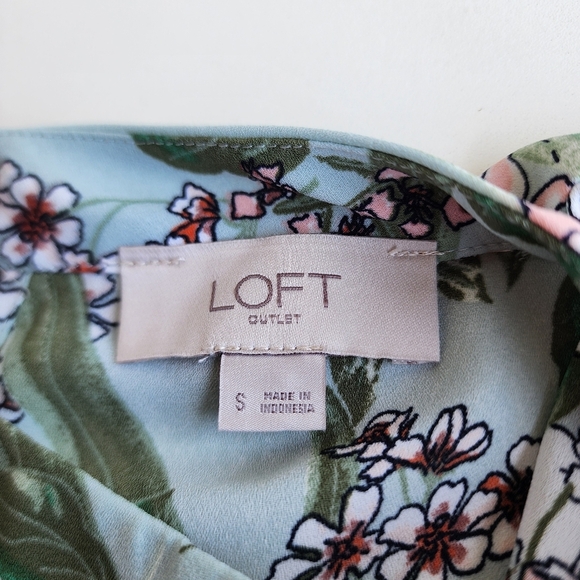 LOFT Women’s Floral Print Blue Keyhole Front Open Back Tie Sleeveless Blouse S - Picture 11 of 12